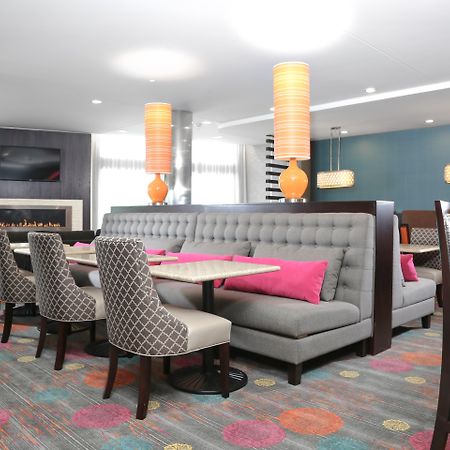 Holiday Inn Express Moline - Quad Cities Area By Ihg Exterior photo
