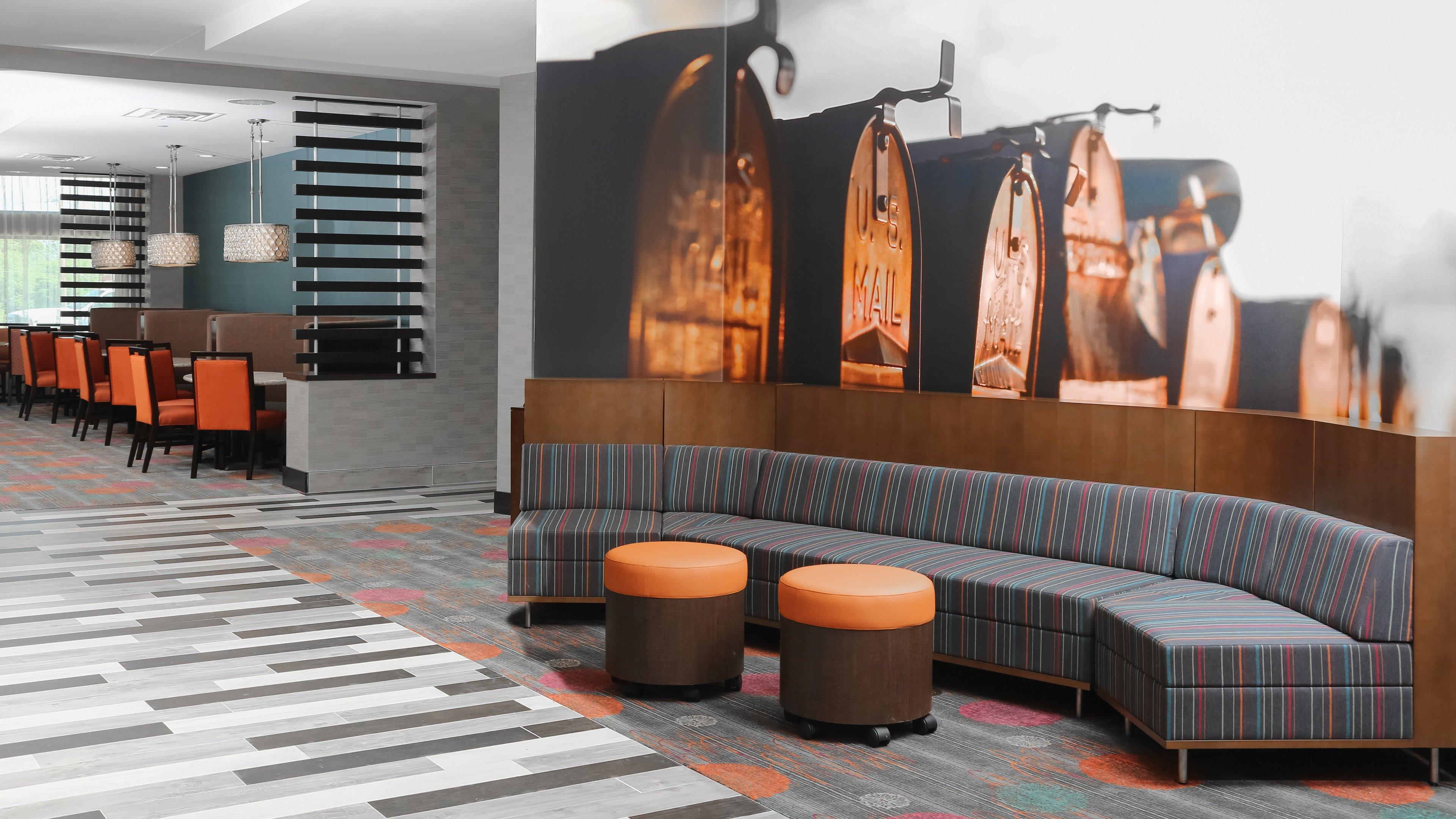 Holiday Inn Express Moline - Quad Cities Area By Ihg Exterior photo